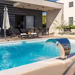 M Villa Vodice