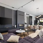 Villa M