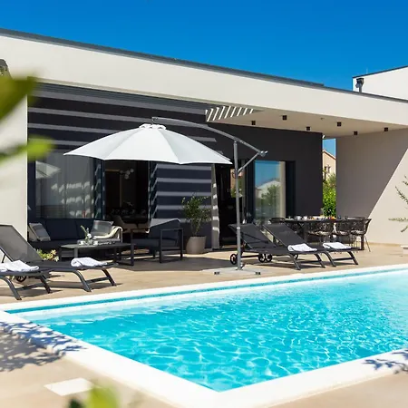Villa M Vodice